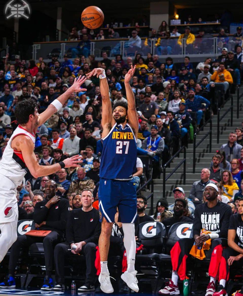 穆雷连续十场比赛得分超过精彩发挥，利物浦挑战极限！